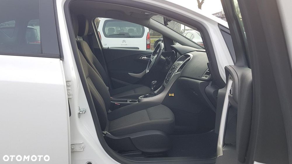 Opel Astra 1.4 Turbo Active - 28