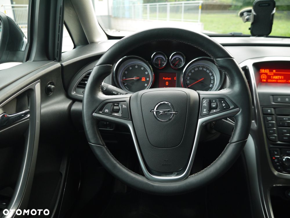 Opel Astra 1.4 Turbo Innovation - 18