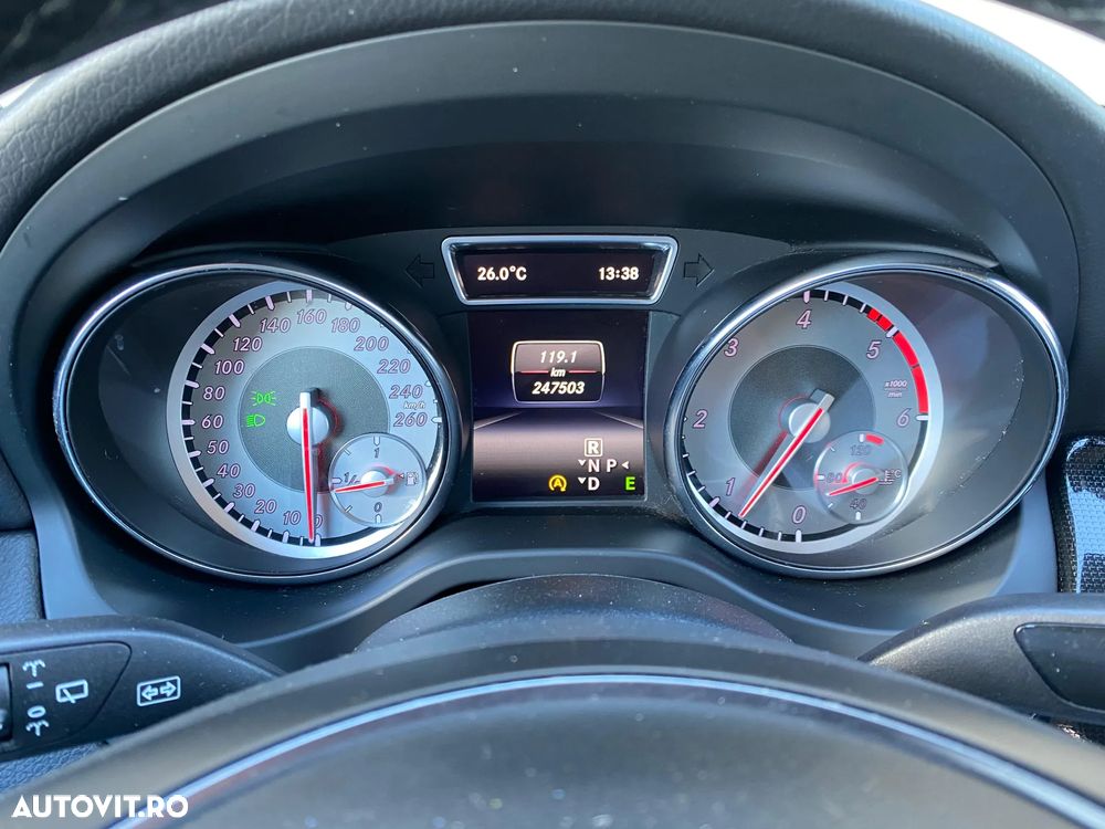 Mercedes-Benz CLA - 7