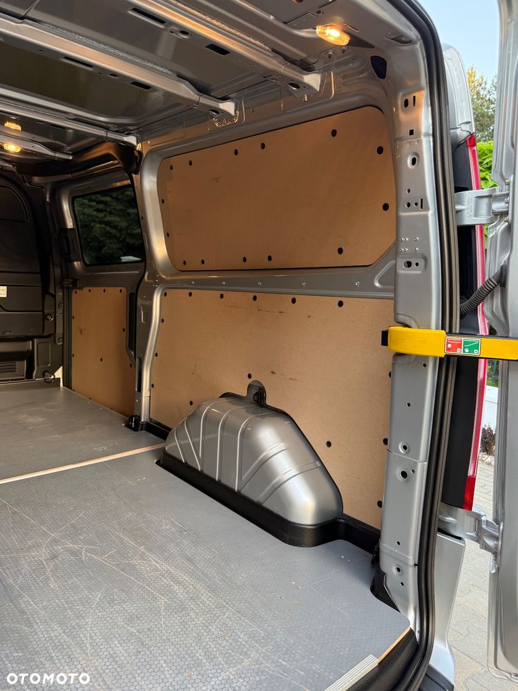 Ford Transit Custom - 26