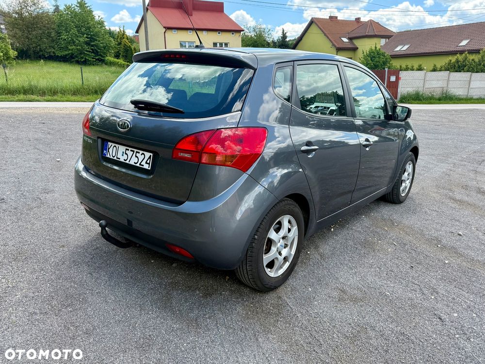 Kia Venga 1.4 CVVT Vision - 8