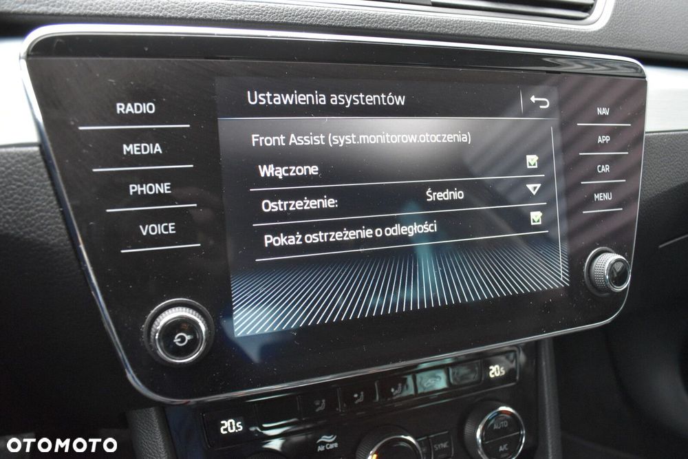Skoda Superb 2.0 TDI Ambition - 19