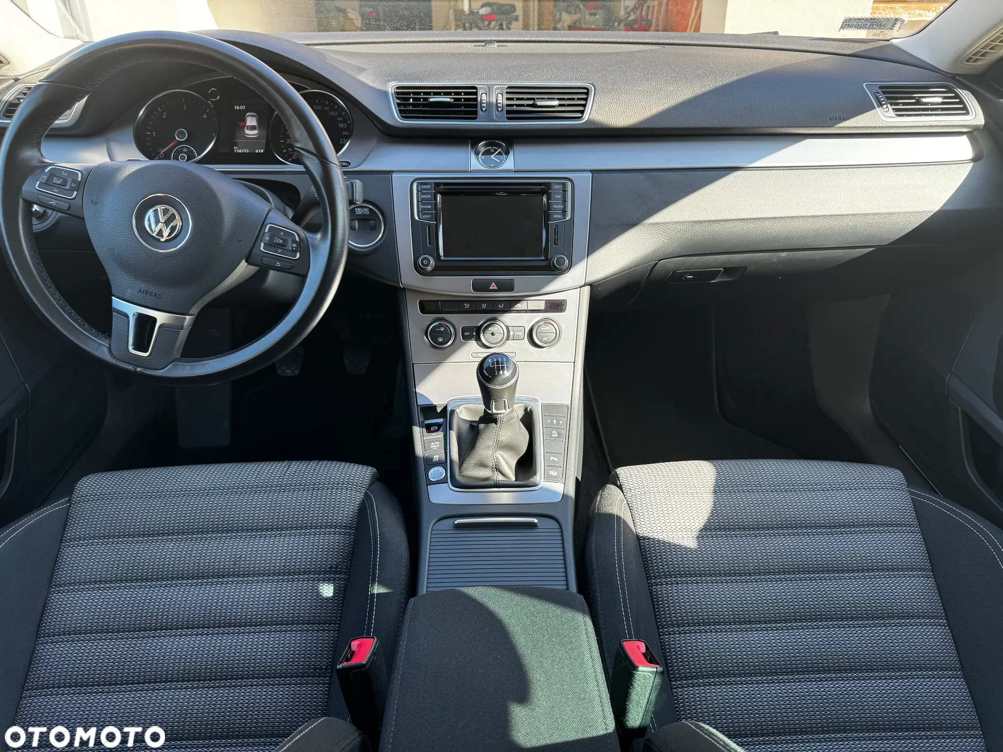 Volkswagen CC 2.0 TDI DPF BMT - 11