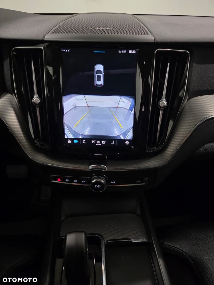 Volvo XC 60 B4 D Geartronic RDesign - 10