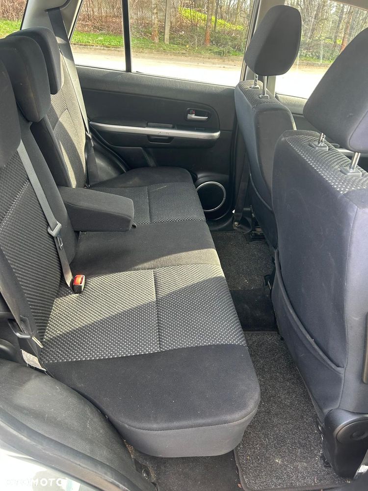 Suzuki Grand Vitara 2.0 Comfort - 9