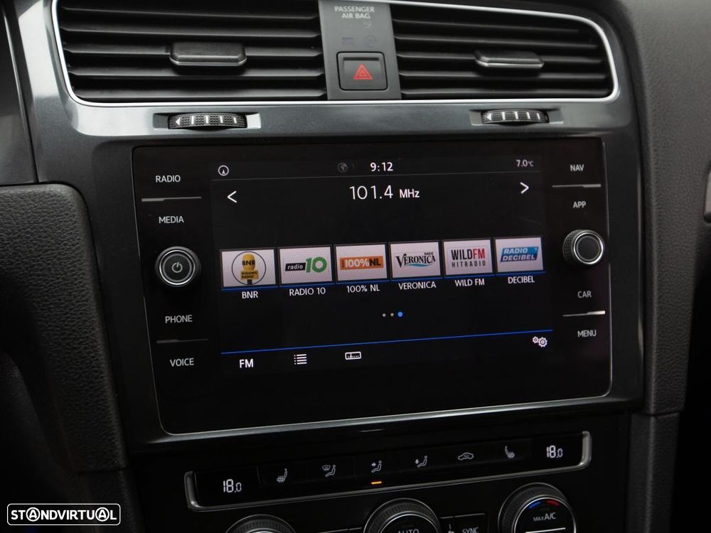 VW Golf Variant - 23