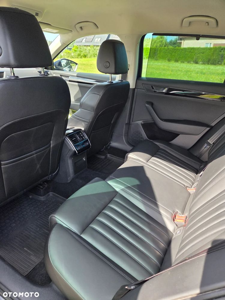 Skoda Superb 2.0 TSI 4x4 L&K DSG - 10