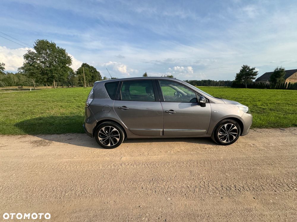 Renault Scenic ENERGY TCe 130 BOSE EDITION - 13