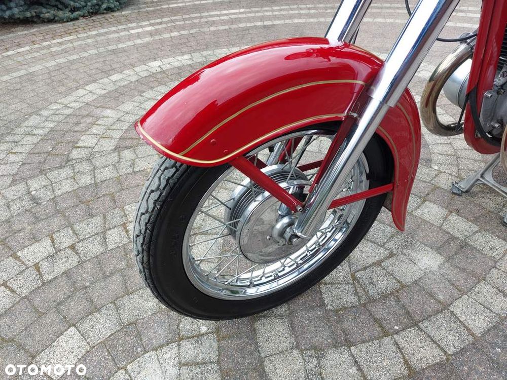 Jawa 350 - 11