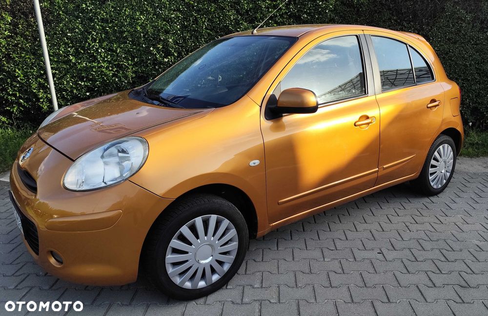 Nissan Micra - 1