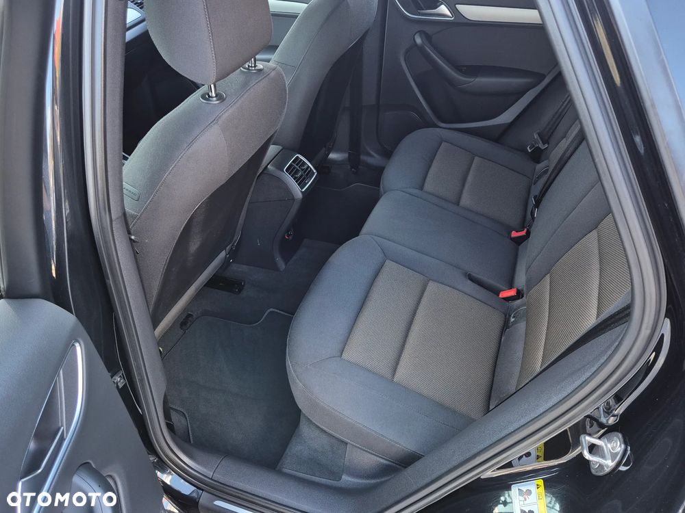 Audi Q3 2.0 TDI Quattro Edycja Specjalna - 28