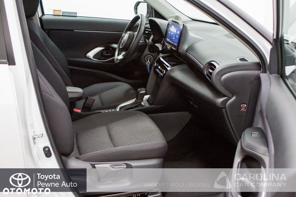 Toyota Yaris Cross - 12