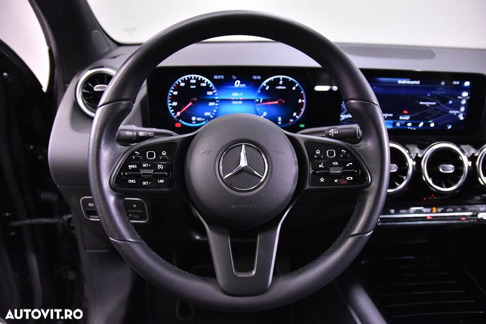 Mercedes-Benz GLA 200 d Aut. - 16