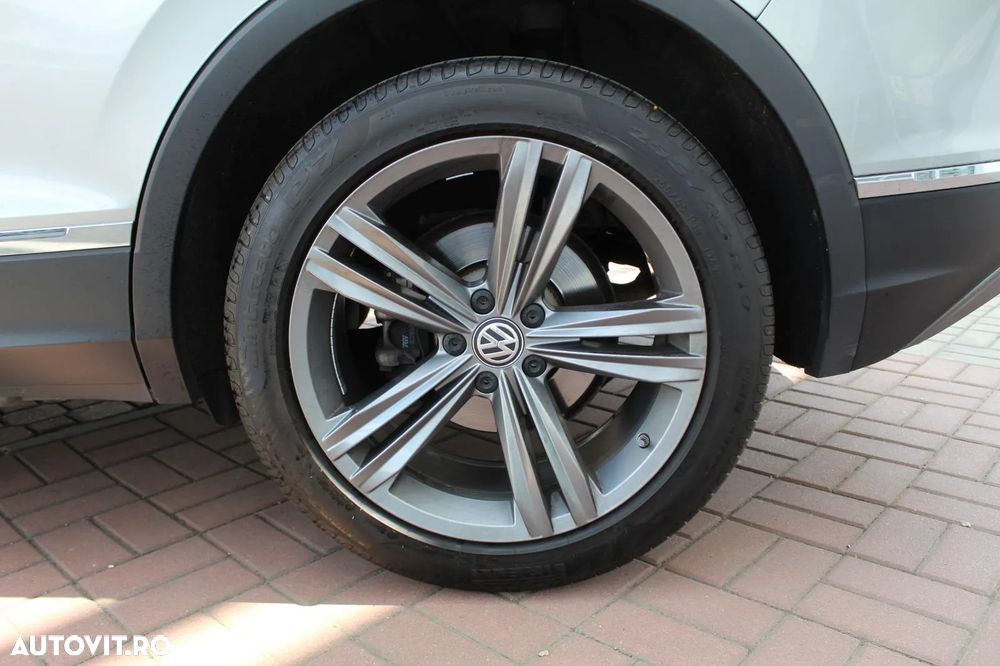 Volkswagen Tiguan 2.0 TDI 4Mot DSG Comfortline - 10
