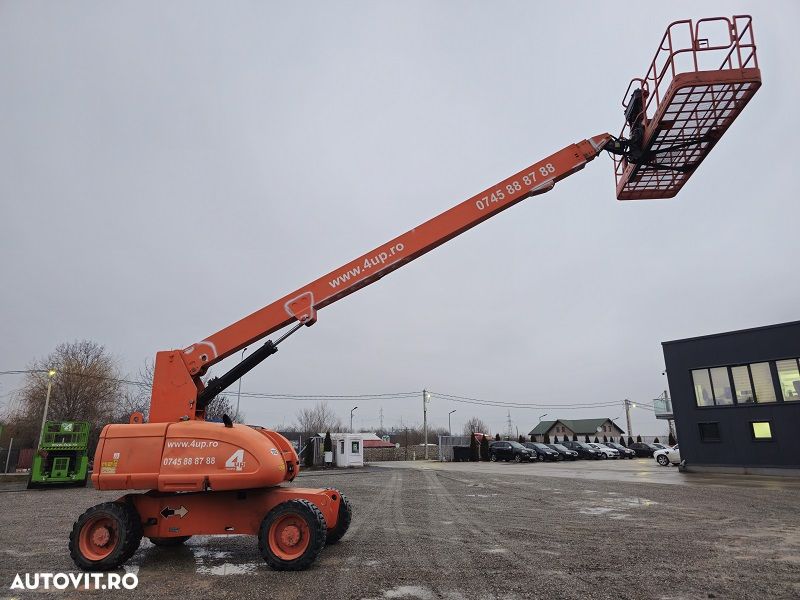 JLG 680S - 17