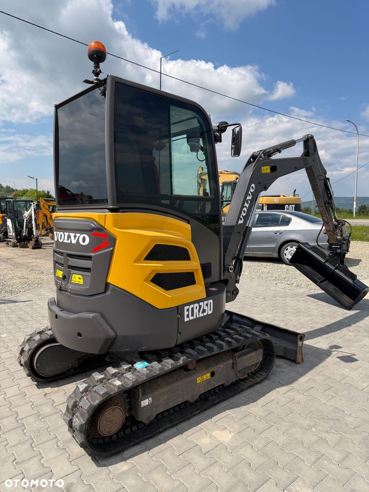 Volvo Ecr25d - 8