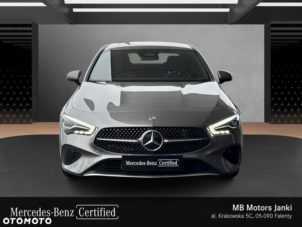 Mercedes-Benz CLA - 10