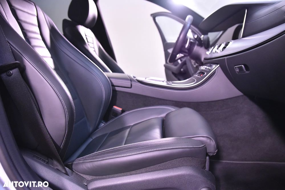 Mercedes-Benz E - 12