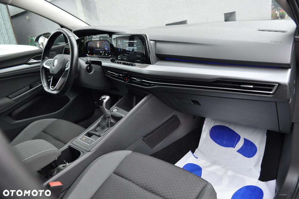 Volkswagen Golf VIII 2.0 TDI - 15