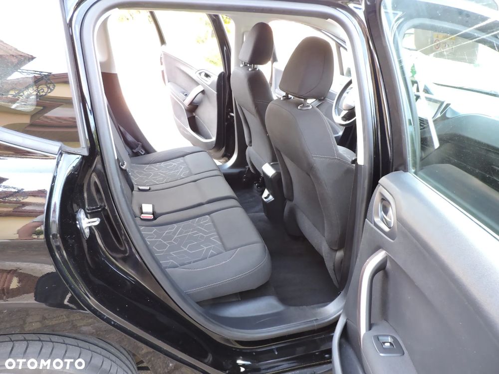 Peugeot 2008 1.2 Pure Tech Active S&S - 16