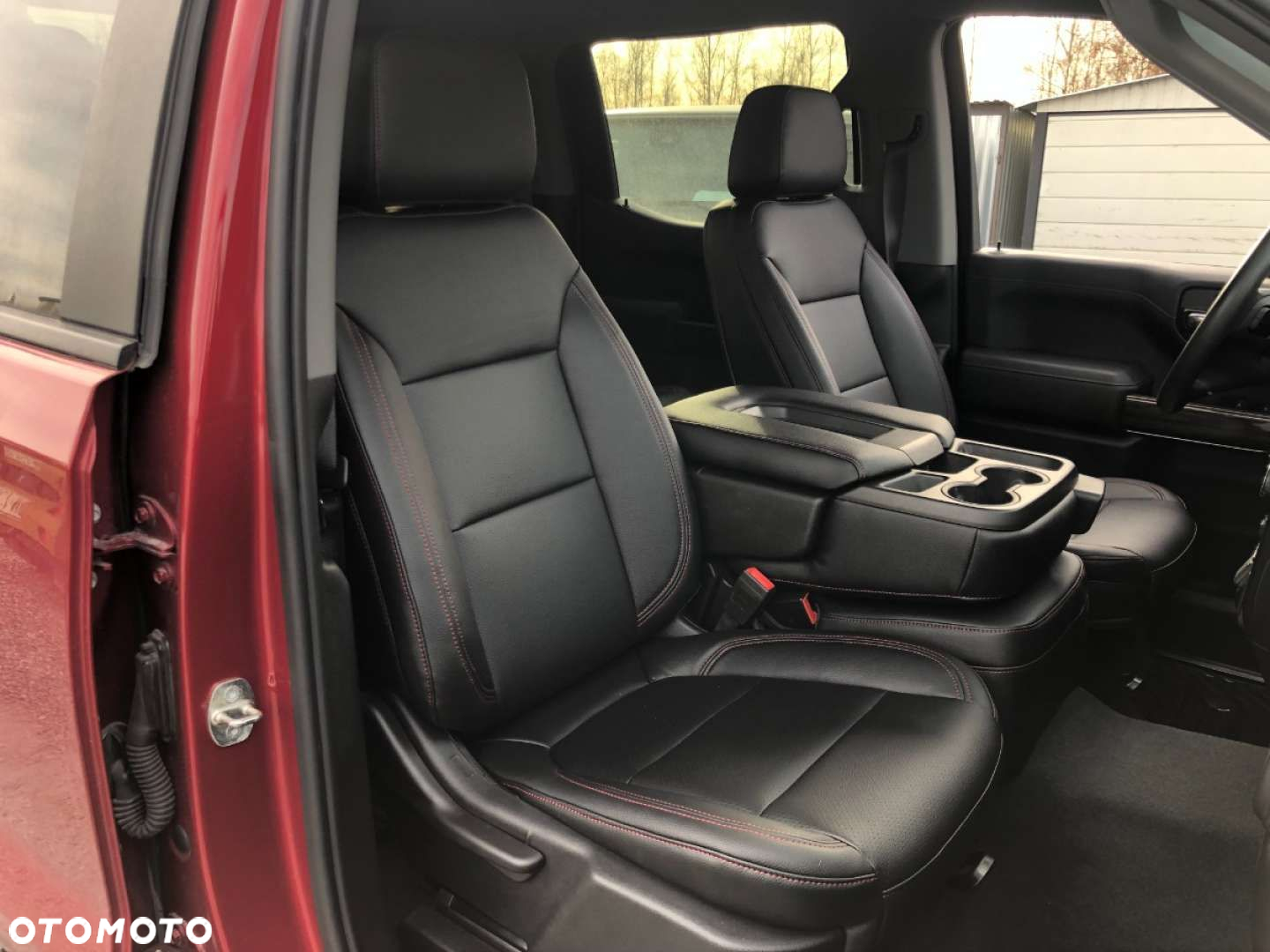Chevrolet Silverado - 29