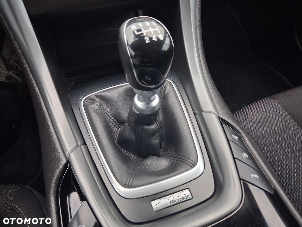 Ford Mondeo 2.0 TDCi Start-Stopp Titanium - 14