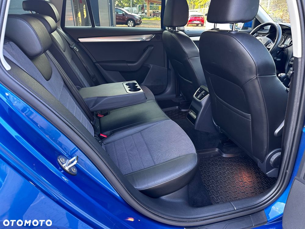 Skoda Octavia 2.0 TDI Premium Edition - 26