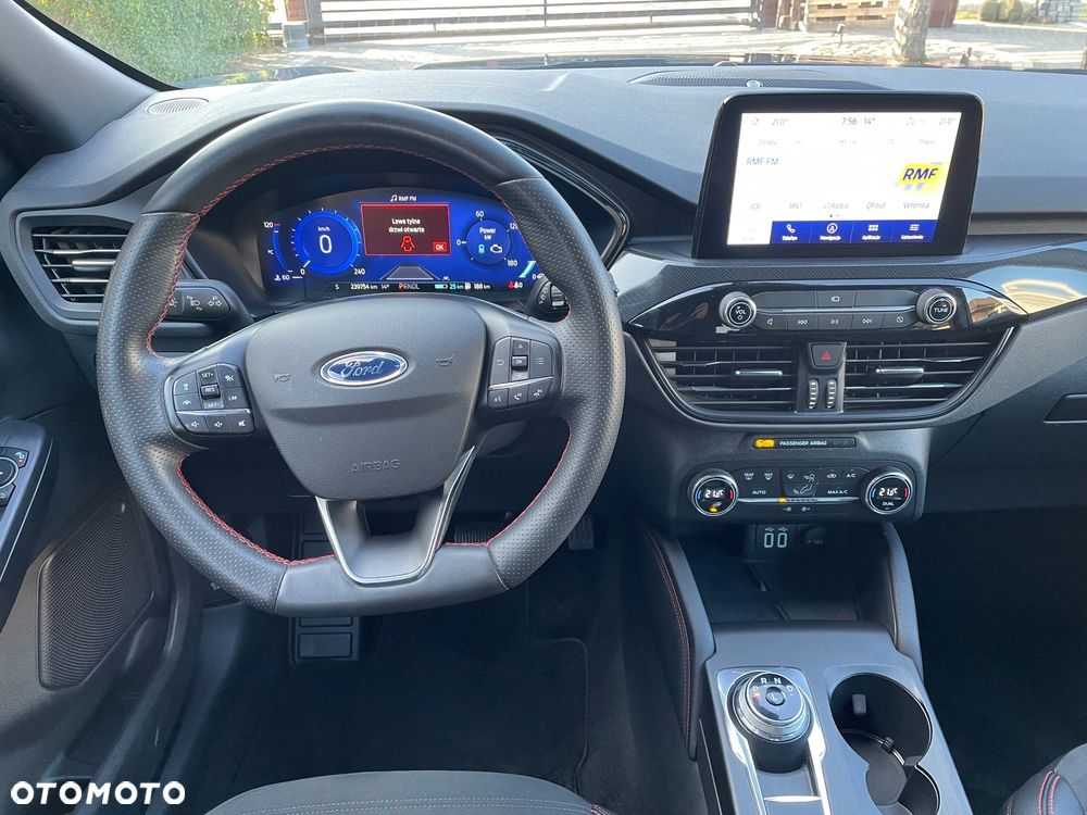 Ford Kuga 2.5 Duratec PHEV ST-LINE X - 20