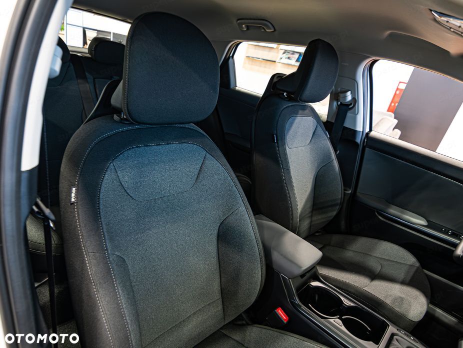 Kia K4 1.6 T-GDI M - 13