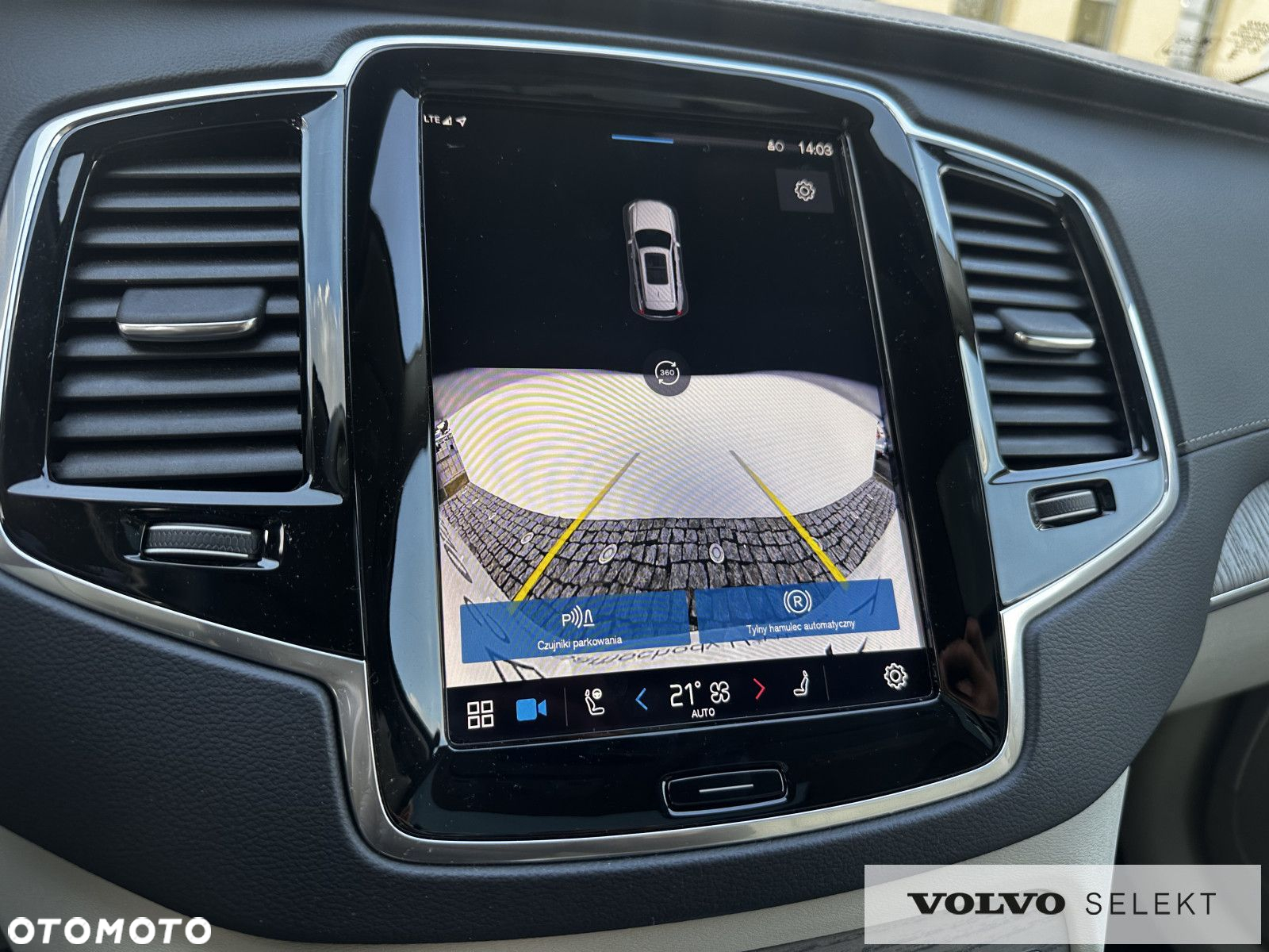 Volvo XC 90 - 27