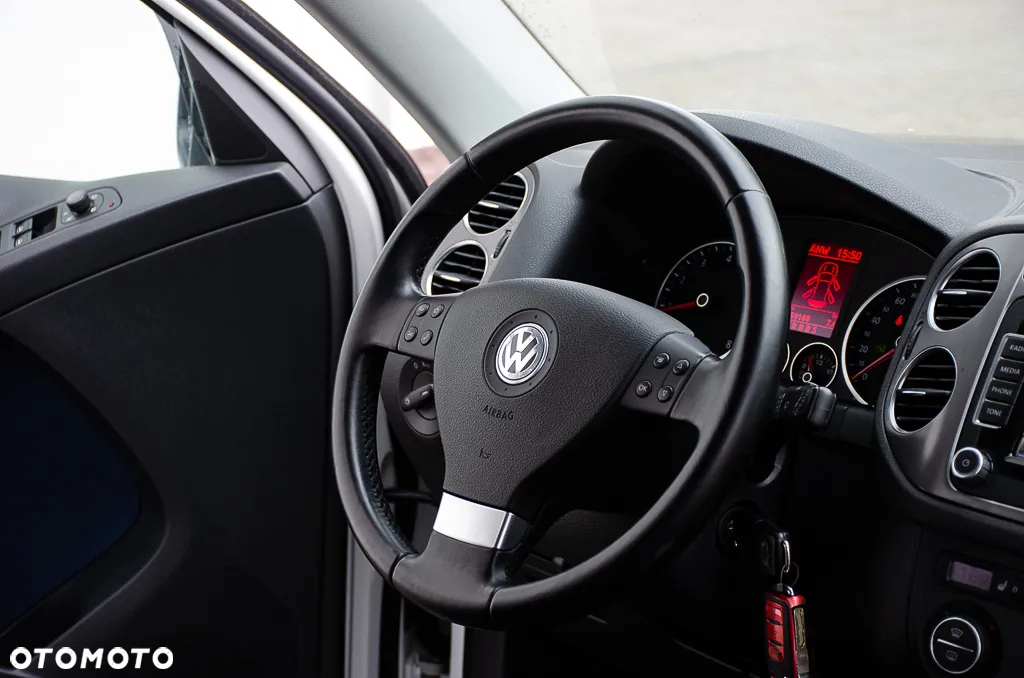 Volkswagen Tiguan 2.0 TSI 4Mot Sport DSG - 26