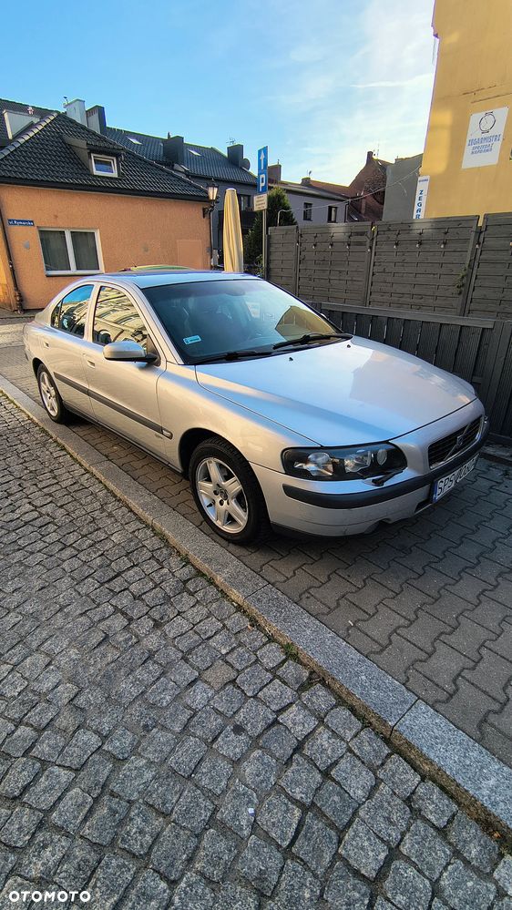 Volvo S60