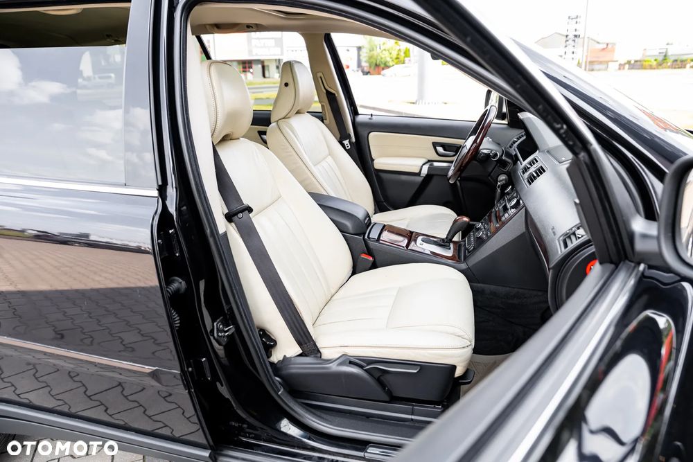 Volvo XC 90 D5 AWD Executive - 17