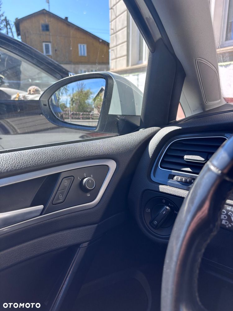 Volkswagen Golf 1.6 TDI BMT Comfortline - 10