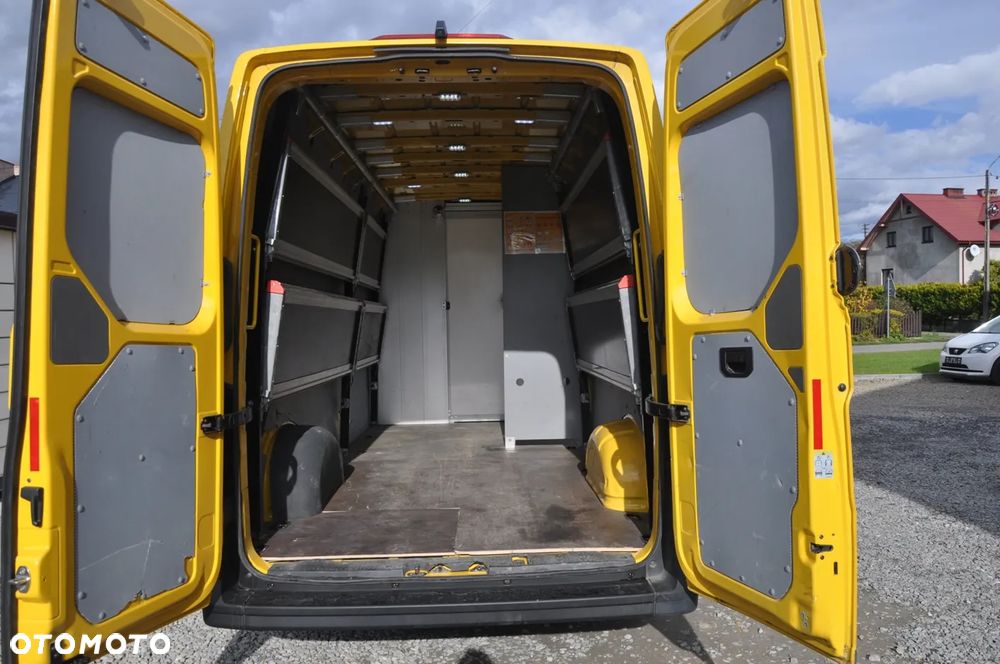 Volkswagen Crafter - 17