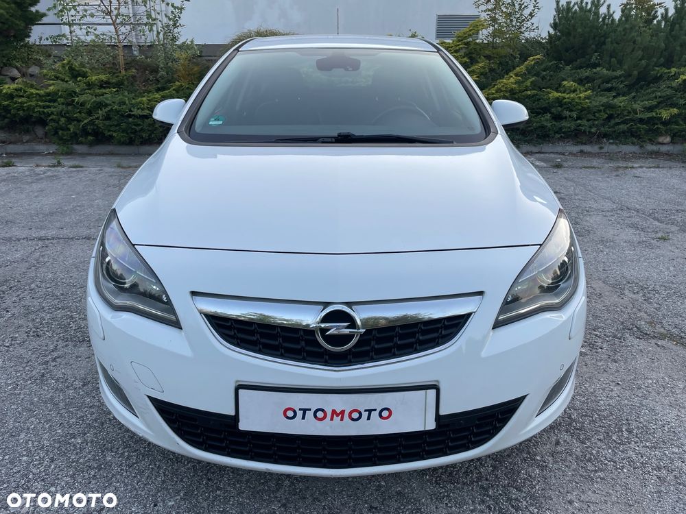 Opel Astra 1.4 Turbo Exklusiv - 22