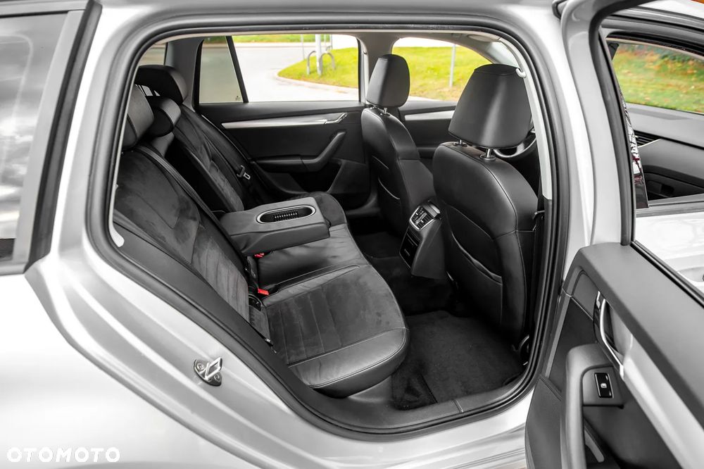 Skoda Octavia 1.8 TSI (Green tec) DSG Style - 10