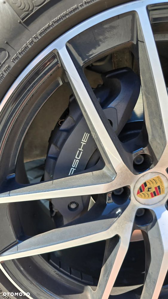 Porsche Macan Standard - 28