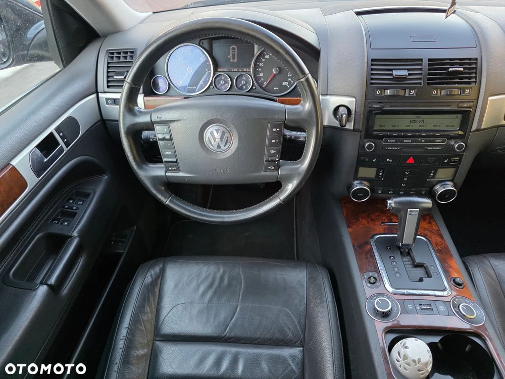 Volkswagen Touareg 3.0 V6 TDI Blue Motion DPF Automatik - 17