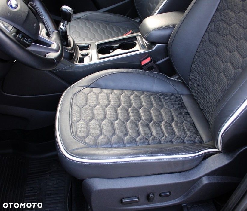 Ford Kuga 1.5 EcoBoost 2x4 Vignale - 14