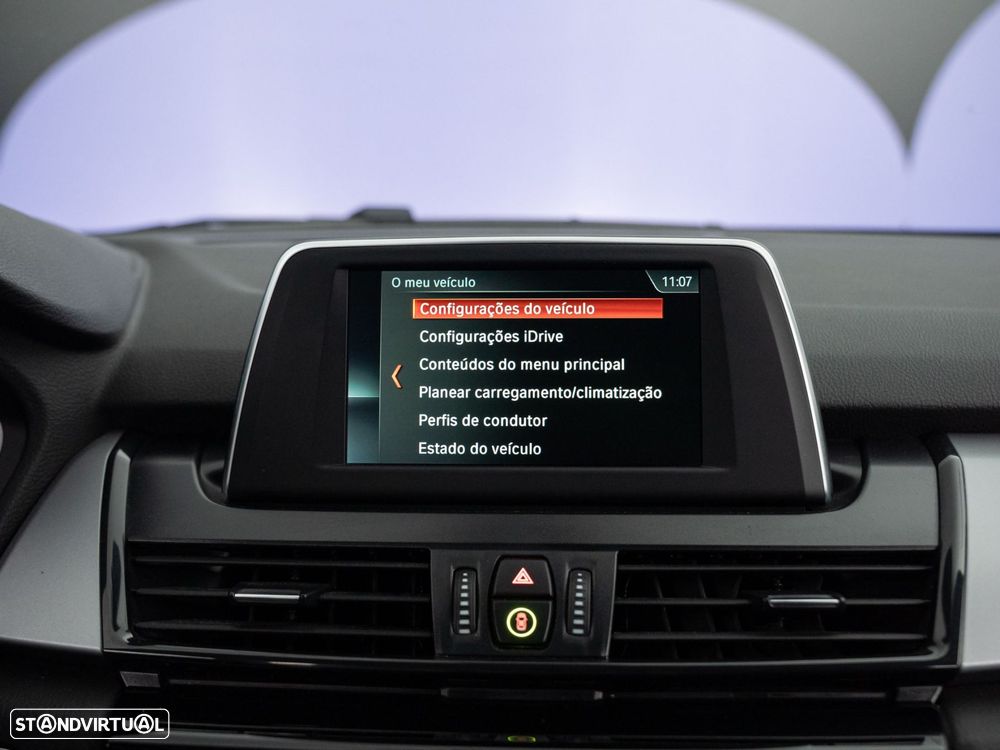 BMW 225xe Active Tourer Advantage - 33