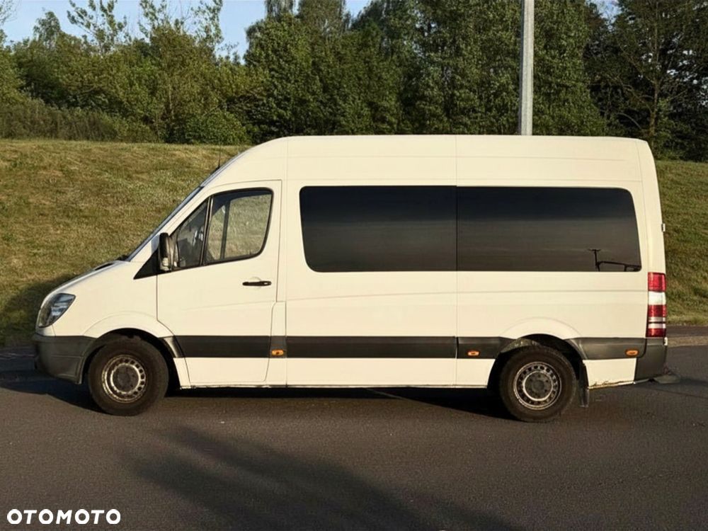 Mercedes-Benz Sprinter - 4