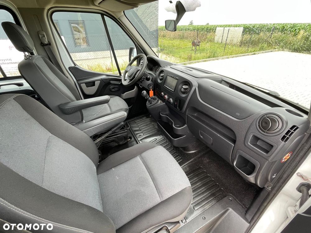 Renault Master - 13