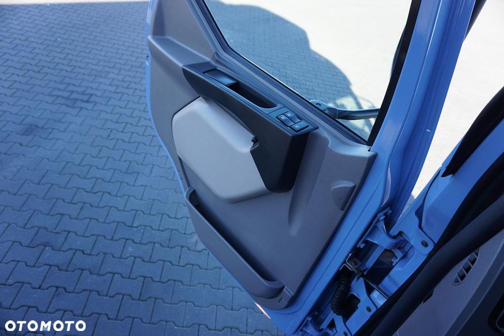 DAF LF / 260 / ACC / EURO 6 / CHŁODNIA + WINDA / MULTITEMPERATURA / 18 PALET - 36