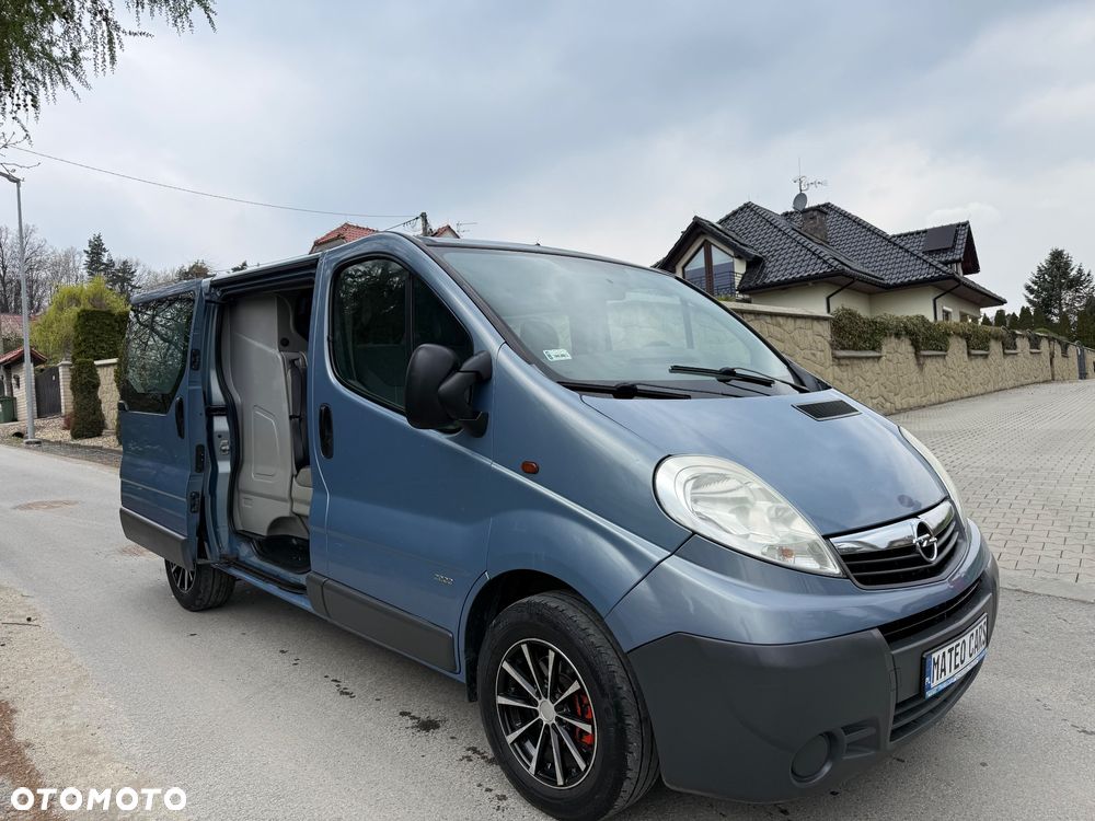 Opel Vivaro - 19