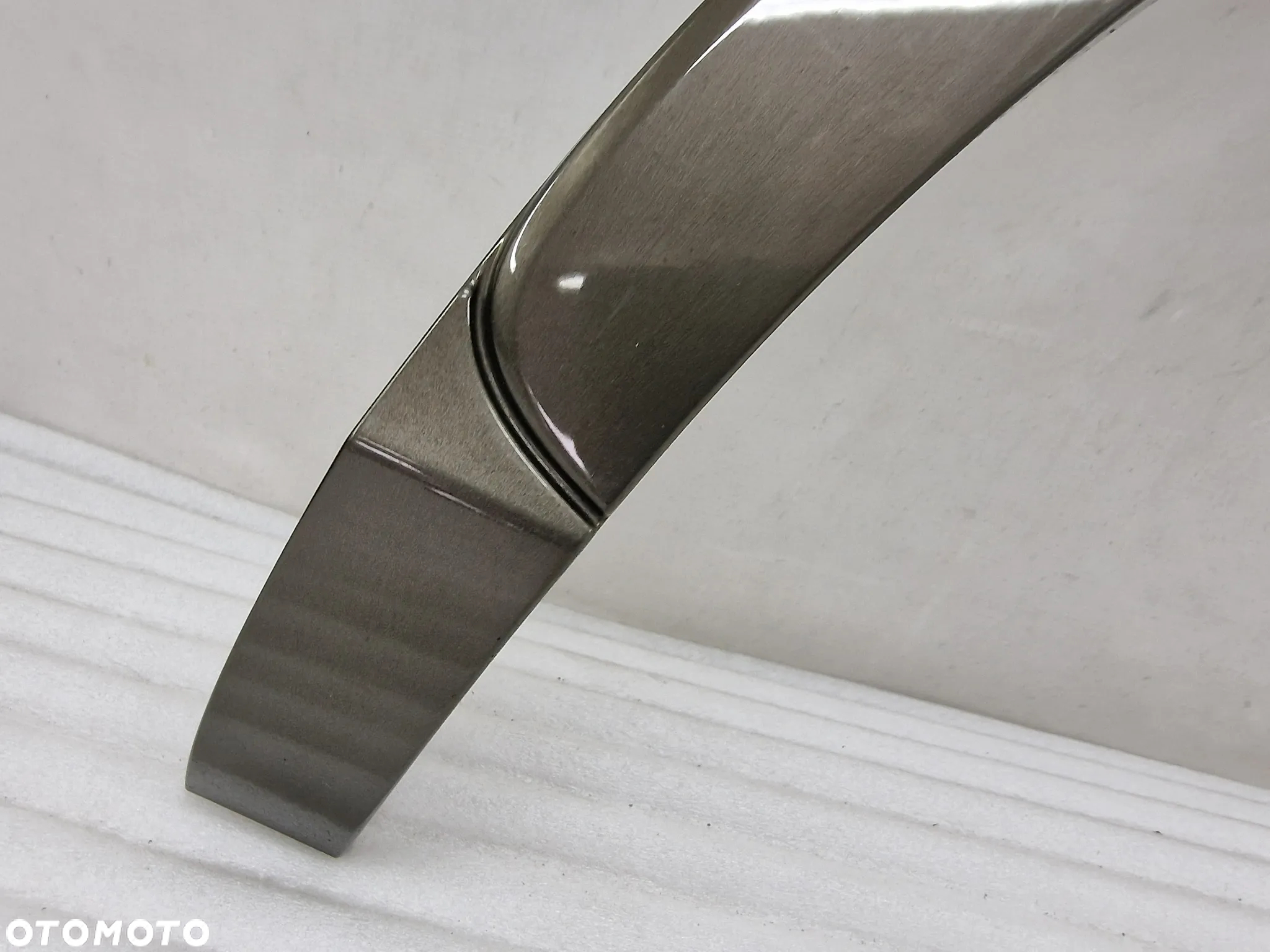 AUDI Q3 8U0 11- PRAWA / LEWA TYLNA TYLNIA TYŁ LISTWA / NAKŁADKA BŁOTNIKA , NR 8U0853818 / 8U0853818A / 8U0853818B , NR AUKCJI NB110 - 18