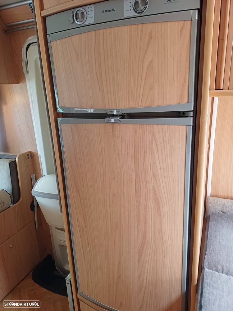 Renault Master Burstner Delfim T680 - 18