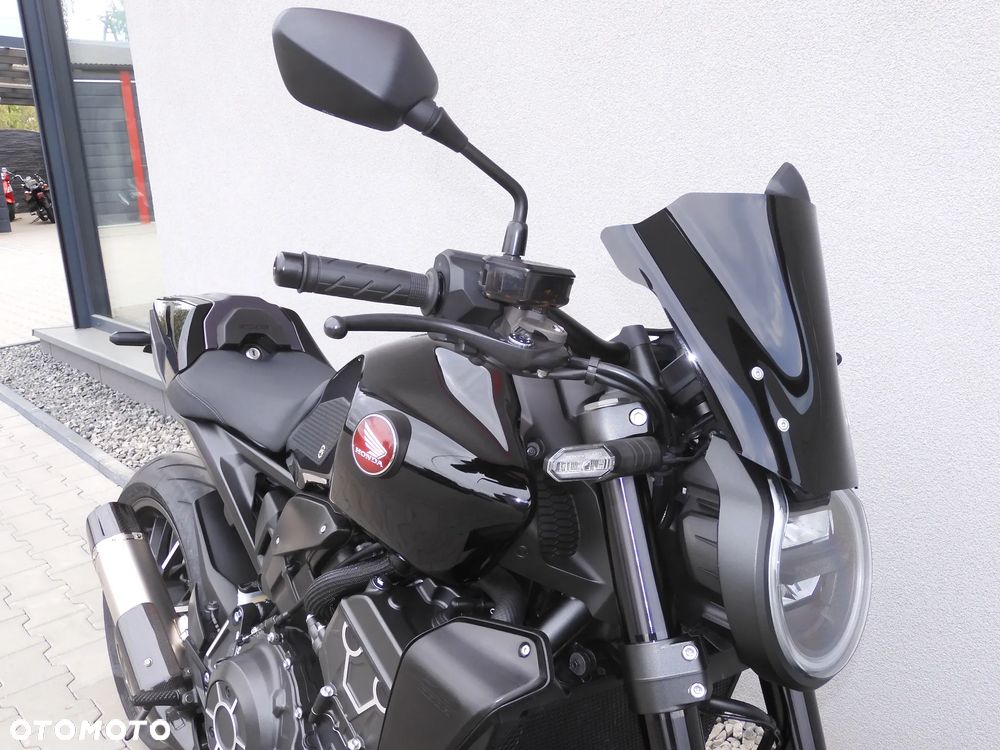 Honda CB - 4