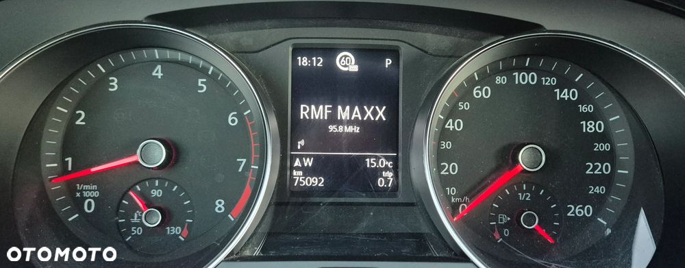 Volkswagen Passat ver-1-5-tsi-evo-essence-dsg - 23