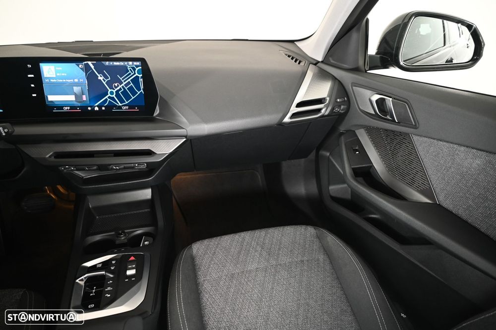 BMW 116 Standard - 18